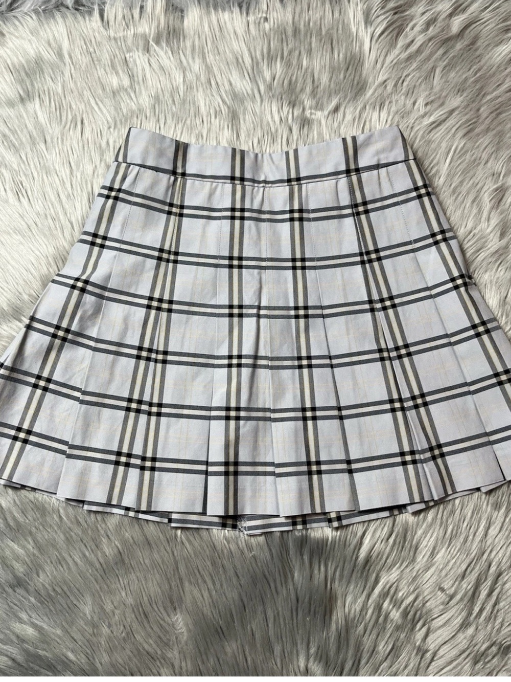 Sunday Best Aritzia Gray Plaid Pleated Mini Skirt Size 4